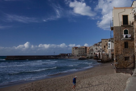 Cephalù Beach
IMG_4308.jpg