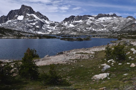 Thousand Island Lake
L1010794_1.jpg